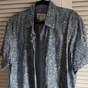 NWOT American Eagle short sleeve button down shirt